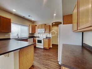 18644 E 47th Ave in Denver, CO - Building Photo - Building Photo