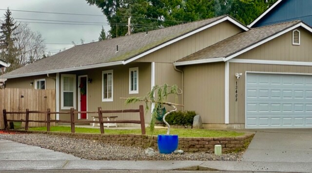 13408 NE 38th Cir in Vancouver, WA - Building Photo