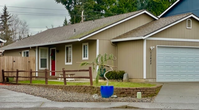 property at 13408 NE 38th Cir
