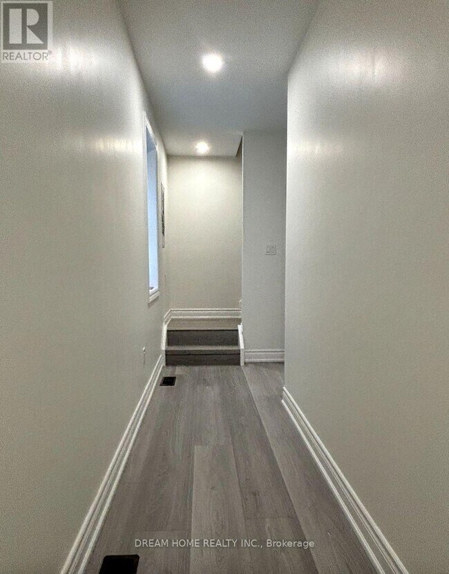 643 Bathurst St in Toronto, ON - Building Photo - Building Photo