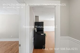 387 Grove St in Woonsocket, RI - Building Photo - Building Photo