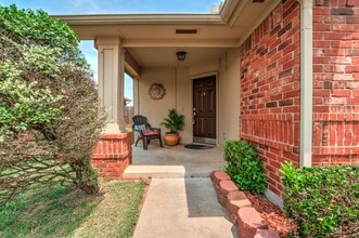 18112 Piedra Dr in Edmond, OK - Building Photo - Building Photo