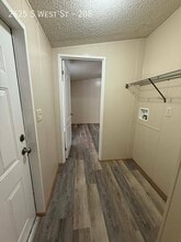 2625 S West St in Wichita, KS - Foto de edificio - Building Photo