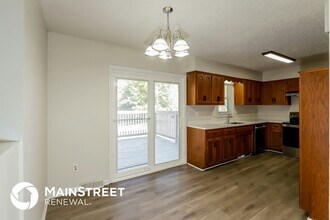 1606 NE 112th Terr in Kansas City, MO - Foto de edificio - Building Photo