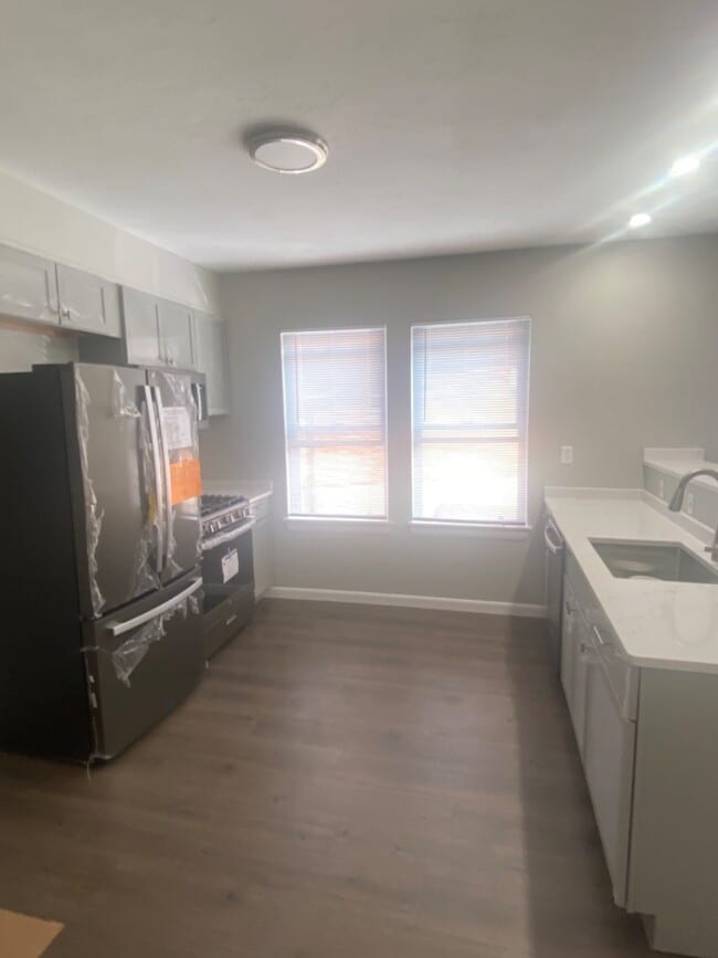 property at 1 Fountain St