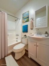 9414 S Central Ave in Los Angeles, CA - Building Photo - Building Photo