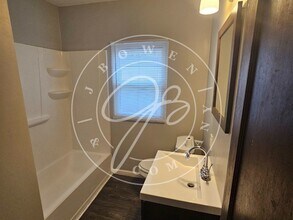 4138 Lyman Ave in Toledo, OH - Building Photo - Building Photo