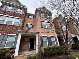 604 Sawcut Ln in Apex, NC - Building Photo