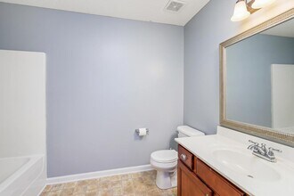 2267 Yeager Dr in Clarksville, TN - Building Photo - Building Photo