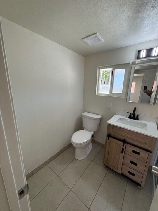 23892 Hemlock Ave in Moreno Valley, CA - Building Photo