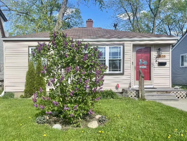 1858 Farrow St in Ferndale, MI - Building Photo
