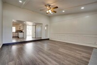 4704 Pemberton Ln in The Colony, TX - Foto de edificio - Building Photo