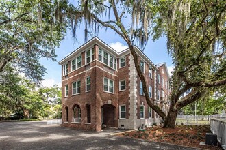 519 Norwich St in Brunswick, GA - Building Photo - Building Photo