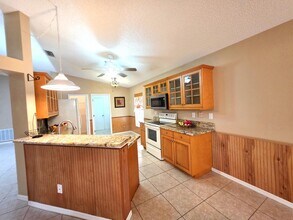 1165 N 13th Square in Vero Beach, FL - Building Photo - Building Photo