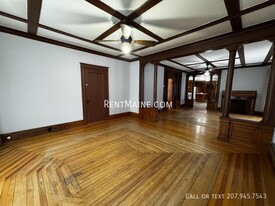 6 Summer St in Waterville, ME - Building Photo