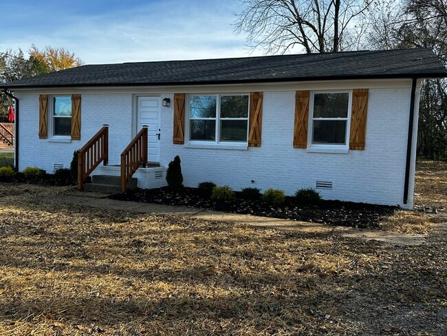 property at 2506 Halls Hill Pike