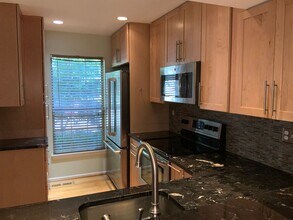 2014 Derby Ridge Ln in Silver Spring, MD - Building Photo - Building Photo
