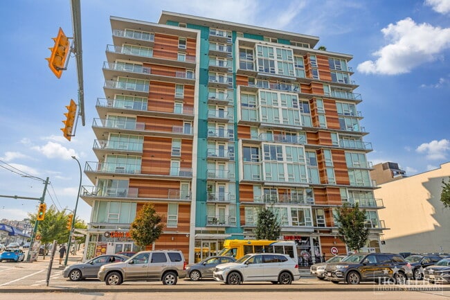 180 E 2nd Ave