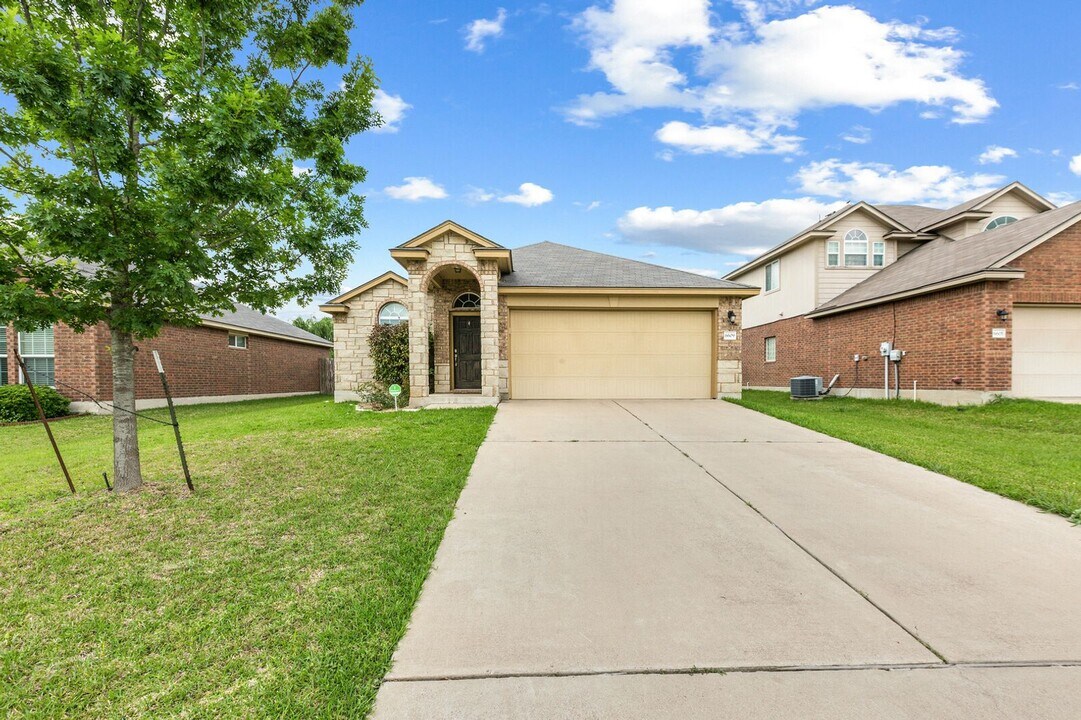 6609 Sendero Lane in Waco, TX - Building Photo