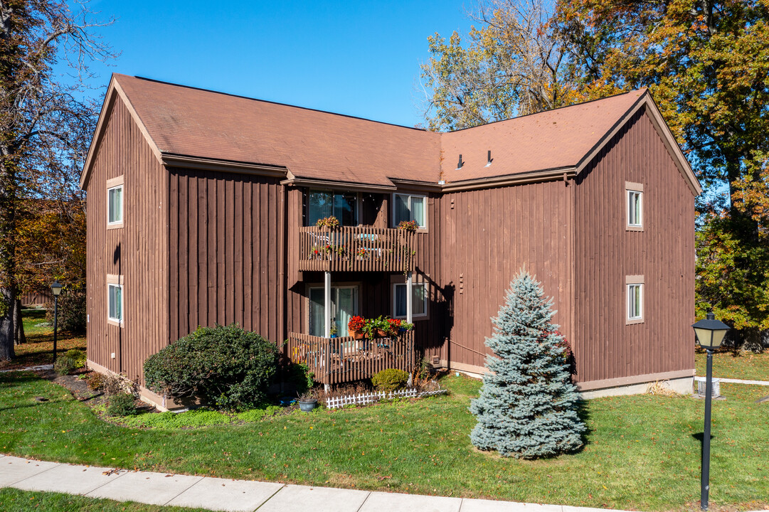 Rombout Village in Beacon, NY - Foto de edificio