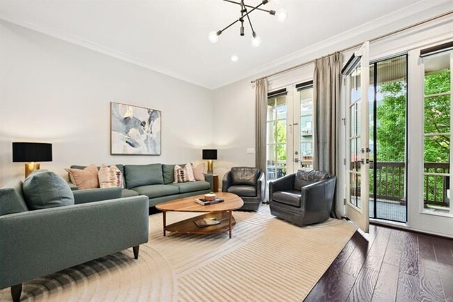 805 Corduroy Ln in Atlanta, GA - Building Photo - Building Photo