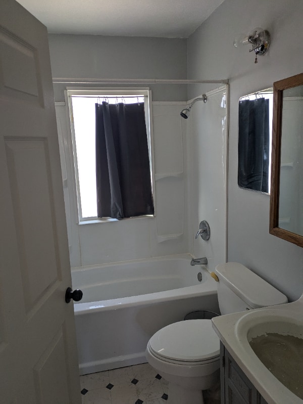 589 W 200 N in Cedar City, UT - Foto de edificio - Building Photo