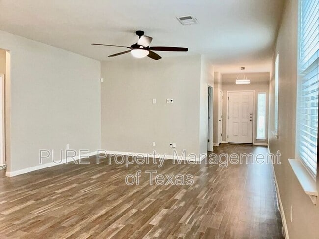 128 Earl Keen St in Leander, TX - Building Photo - Building Photo