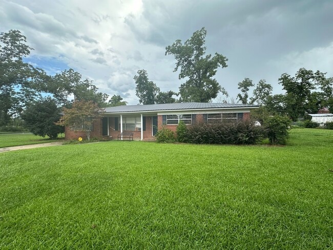 property at 12 Park Ln