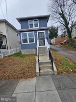 909 45th Pl NE in Washington, DC - Building Photo