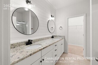 1662 Bridwell Ln in Mount Pleasant, SC - Building Photo - Building Photo