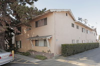 9825-9835 Imperial Hwy in Downey, CA - Building Photo - Building Photo