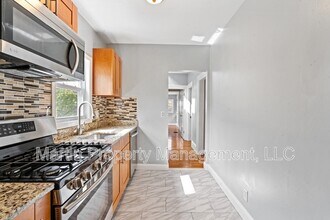 79 Derby St in Somerville, MA - Building Photo - Building Photo