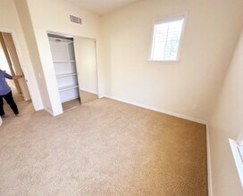 6117 Deerhill Rd in Oak Park, CA - Building Photo - Building Photo
