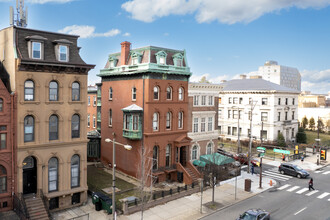 1438 N Broad St in Philadelphia, PA - Foto de edificio - Building Photo