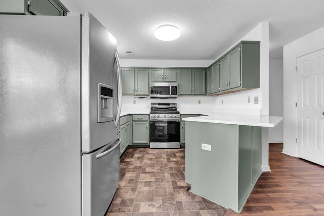 7340 Roundtable Dr in Southaven, MS - Building Photo - Building Photo