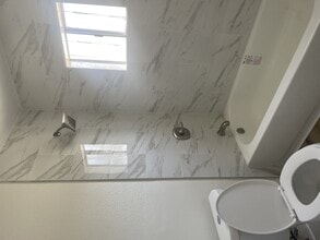 6346-8 Malabar St in Huntington Park, CA - Building Photo - Building Photo