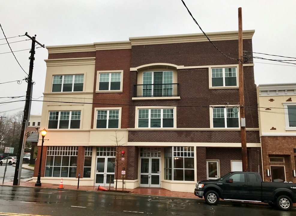 Huntington Professional Suites in Huntington, NY - Foto de edificio
