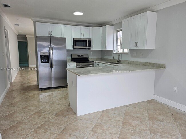 16150 SW 138th Ct in Miami, FL - Building Photo - Building Photo