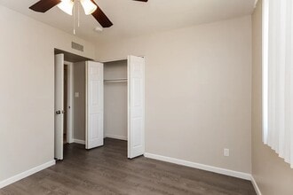 4908 S Park Dr in Tempe, AZ - Building Photo - Building Photo