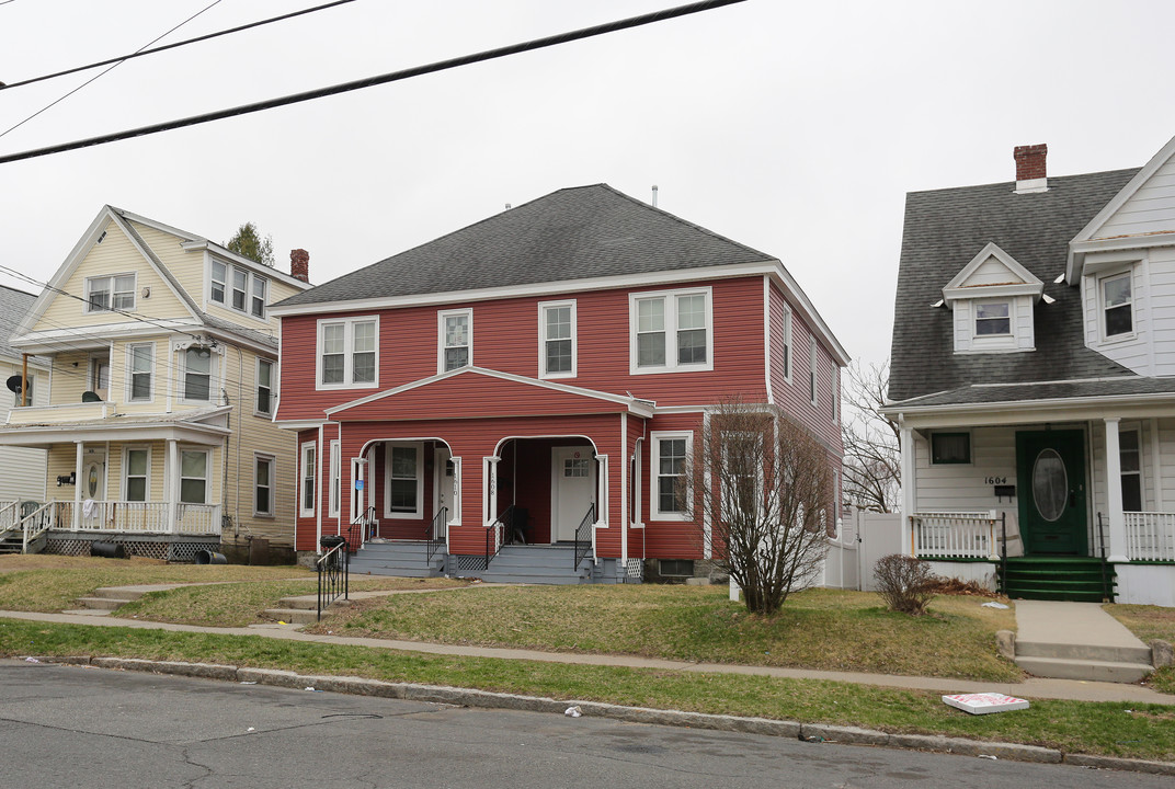 1608-1610 Rugby Rd in Schenectady, NY - Building Photo