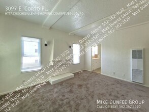 3097 E Corto Pl in Long Beach, CA - Building Photo - Building Photo