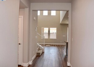 2700 Chuckwagon Ln in Rocklin, CA - Building Photo - Building Photo