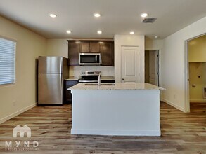 1058 W Virginia Ave in Florence, AZ - Building Photo - Building Photo