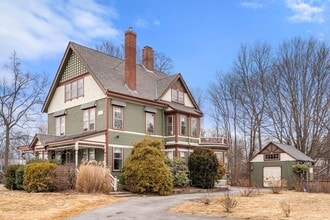 187 Pleasant St in Framingham, MA - Building Photo - Building Photo