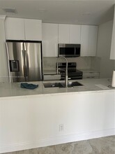 2261 Sherman Cir in Miramar, FL - Building Photo - Building Photo