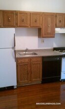 1905 Beacon St in Brookline, MA - Foto de edificio - Building Photo