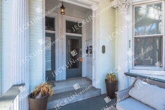 2006 W Grace St Unit B in Richmond, VA - Building Photo - Building Photo