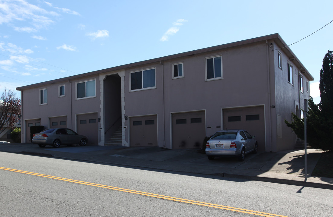 653 Miller Ave in South San Francisco, CA - Building Photo