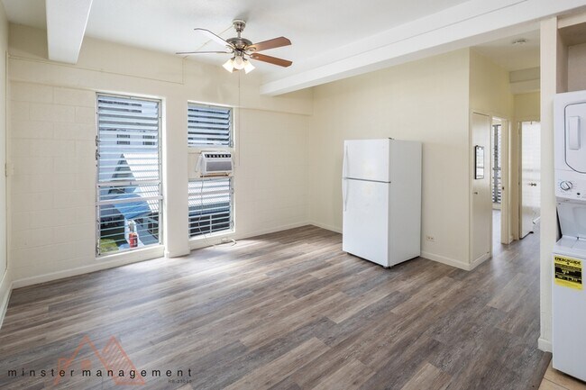1096 S Beretania St. in Honolulu, HI - Building Photo - Building Photo