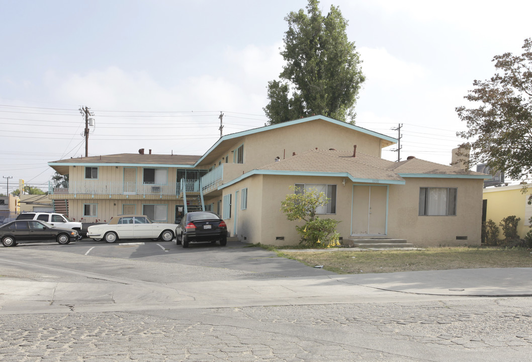 11505 Tiara St in North Hollywood, CA - Building Photo